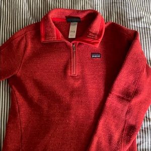 Patagonia better sweater Size WM Red
